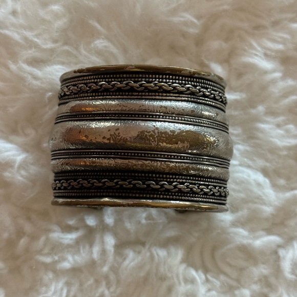 Vintage Silver Plated Cuff bracelet - Picture 2 of 4